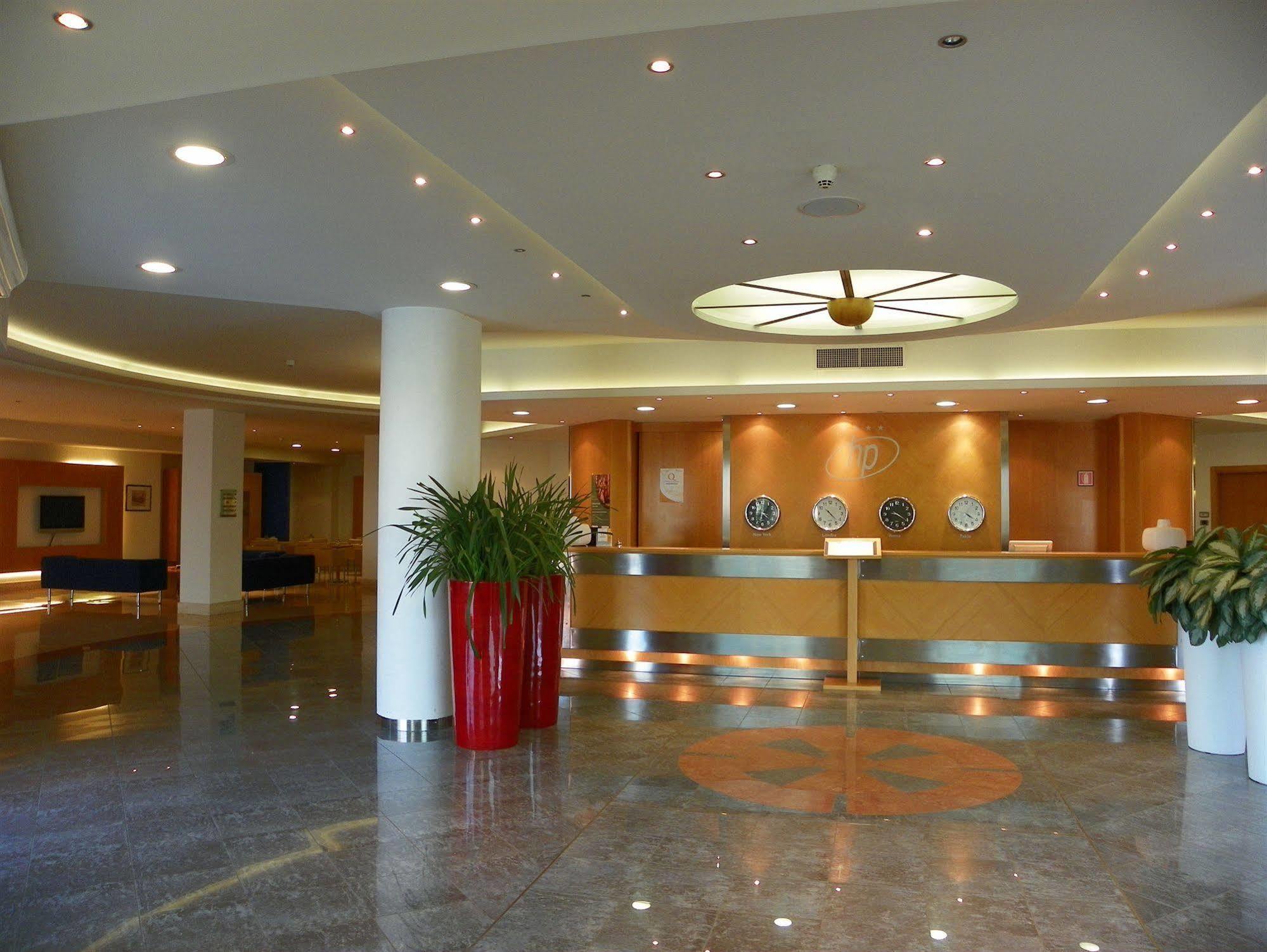 Planet Hotel 4*